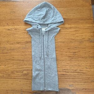VERONICA BEARD Cashmere Hoodie Dickey